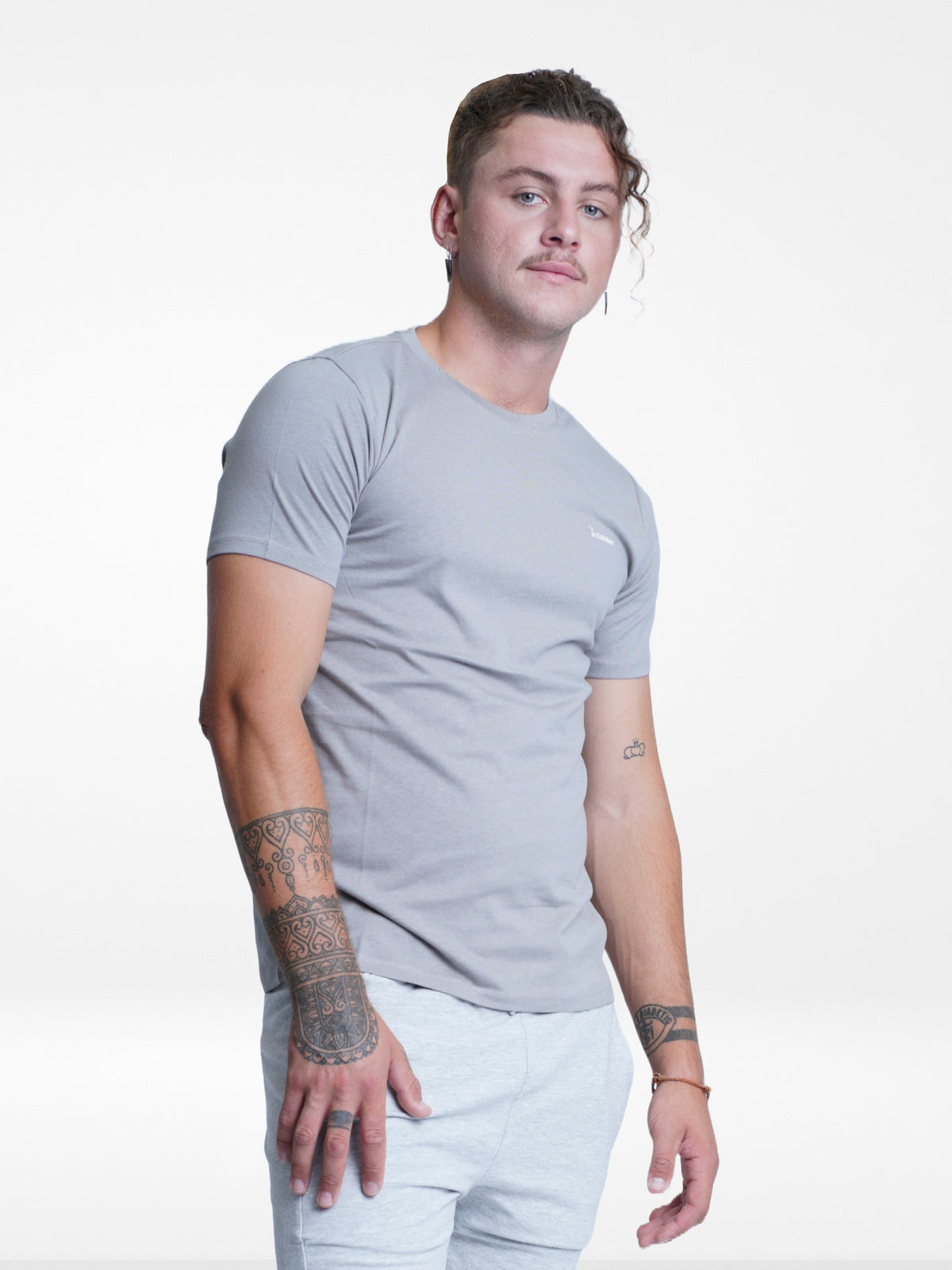 Men's Regular Slim T-shirt Round Neck