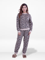 Women’s Leopard Print Pyjama Set – Long Sleeve Top & Pants, Soft Comfortable Sleepwear 2-Piece Winter Nightwear