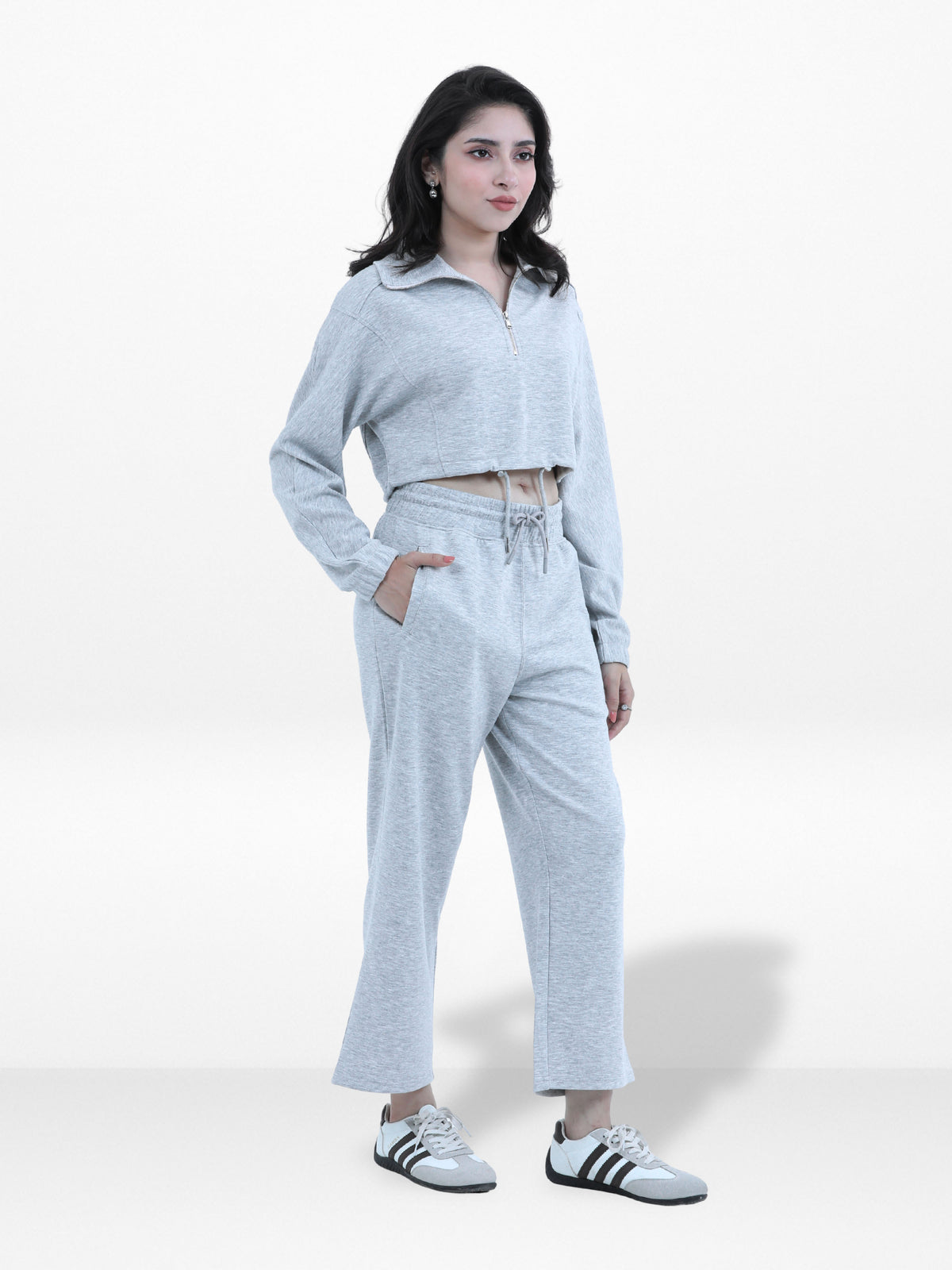 Women’s Long Sleeve Cropped Top Half Zip Pullover Sweatshirt | Trendy Relaxed Fit , Sweatshirt for Casual & Athleisure Wear