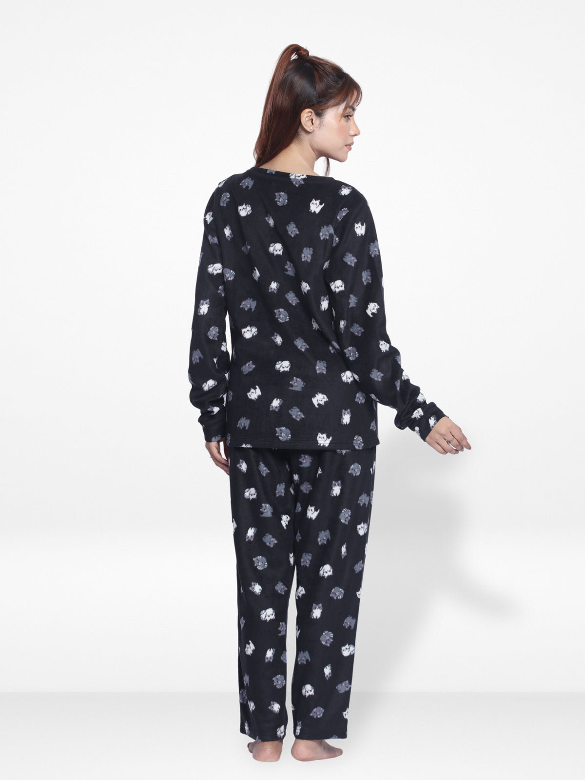 Women's Micro Polar Fleece Cute Cartoon Cat Print Crew Neck Long Sleeve Pyjama Set