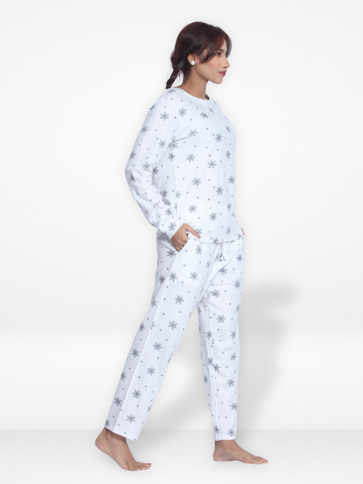 Women's Micro Polar Fleece Star Print Crew Neck Long Sleeve Pyjama Set