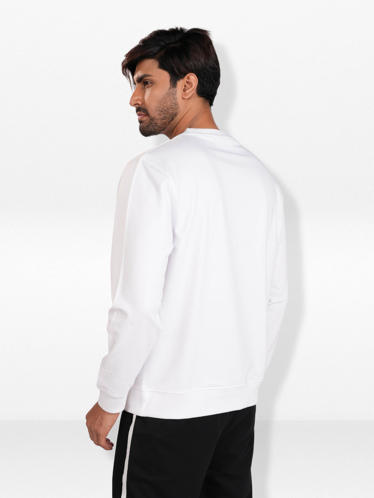 Men's Embroidered Crew Neck SweatshirtLong Sleeve | Casual Everyday Comfort Wear