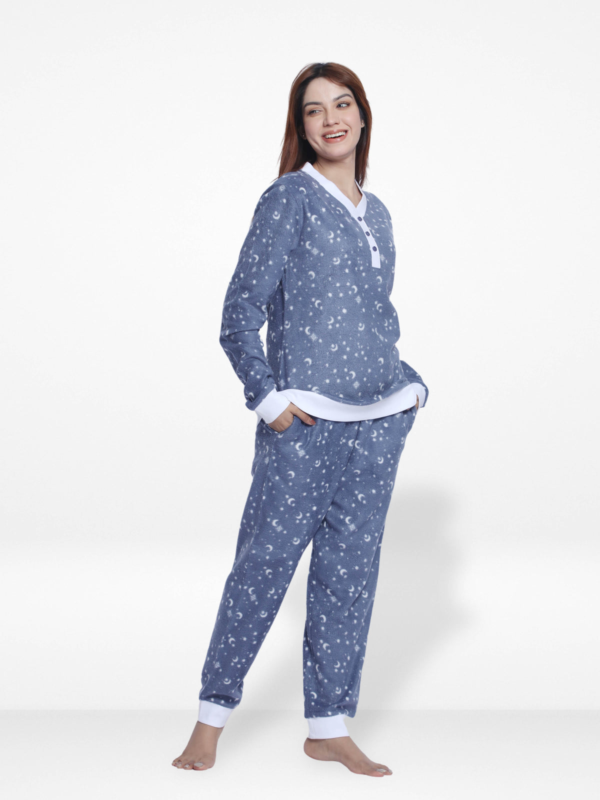 Women Micro Polar Fleece Sleepwear Long Sleeve Blue Moon Star printed Pyjama Set