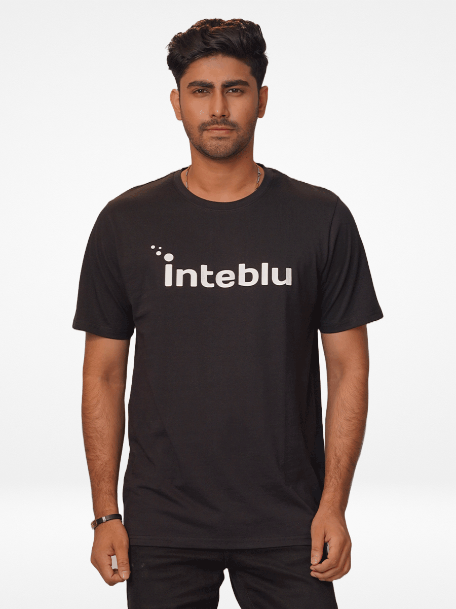 Men's Graphic Logo T-Shirt crafted with Mπ²πΏπ°π²πΏπΆππ²π± π³πΆπ»πΆππ΅πΆπ»π΄