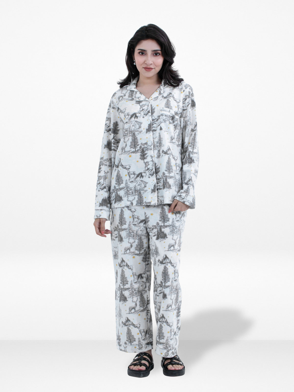Women's All Over Christmas Tree Printed Pyjama Set – Micro Polar Fleece Long Sleeve 2-Piece Sleepwear, Soft & Warm Nightwear