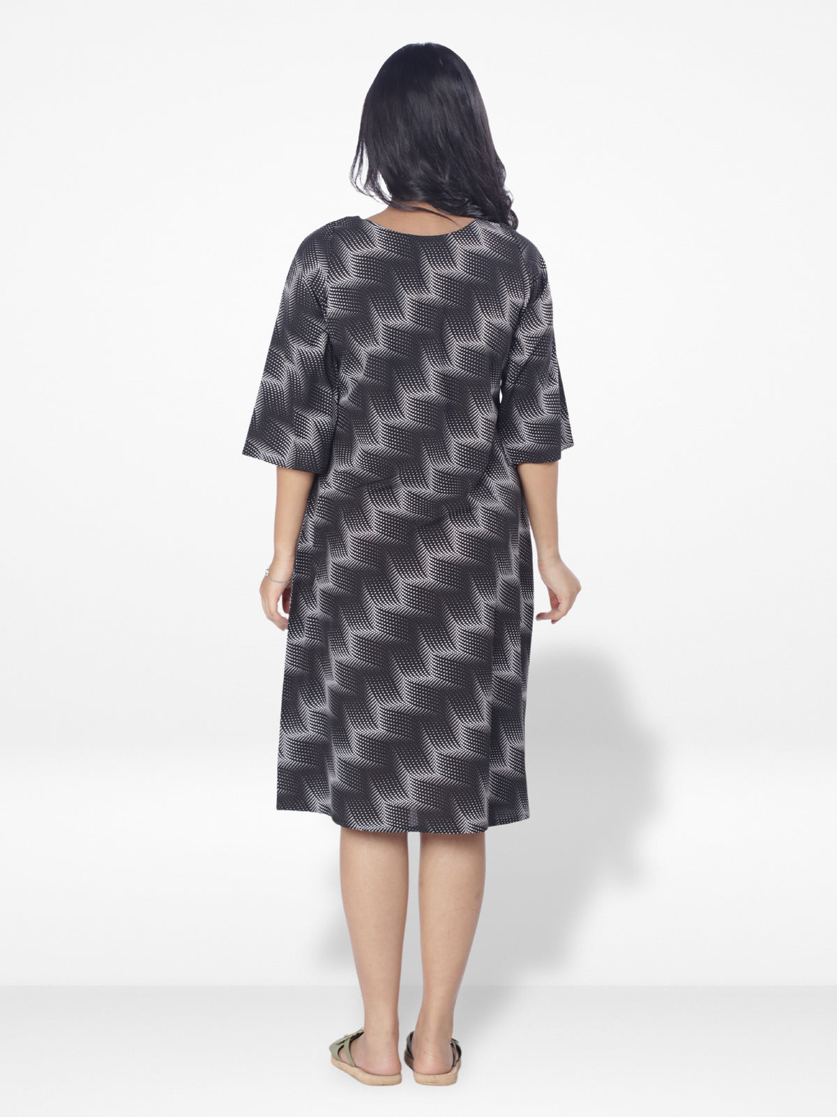 Women Black & Grey shades Printed Long Top| Black Shade
