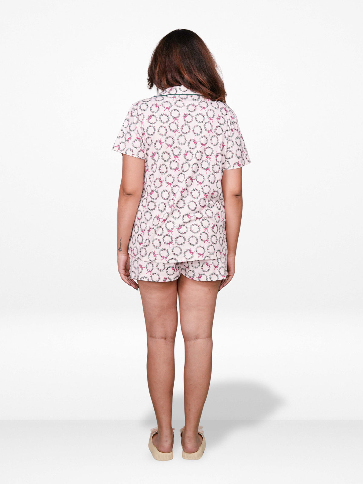 Women’s Notch Collar Sleepwear Set – Short Sleeve All Over Print Pajama Top & Shorts, Soft Comfortable Nightwear