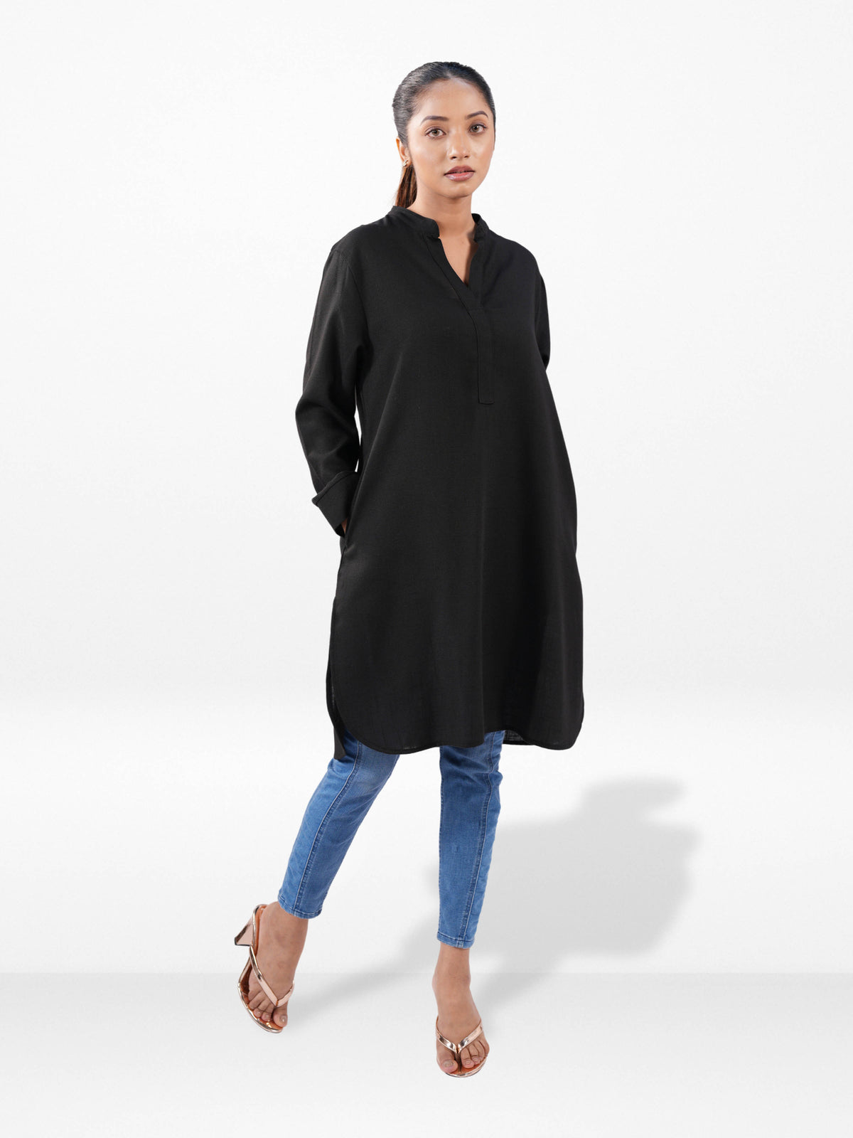 Women’s Linen Straight Fit Long Kurta – Elegant Everyday Wear | Mandarin Collar Classic Style