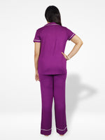 Women's Solid Color Notch collar Sleepwear Set.