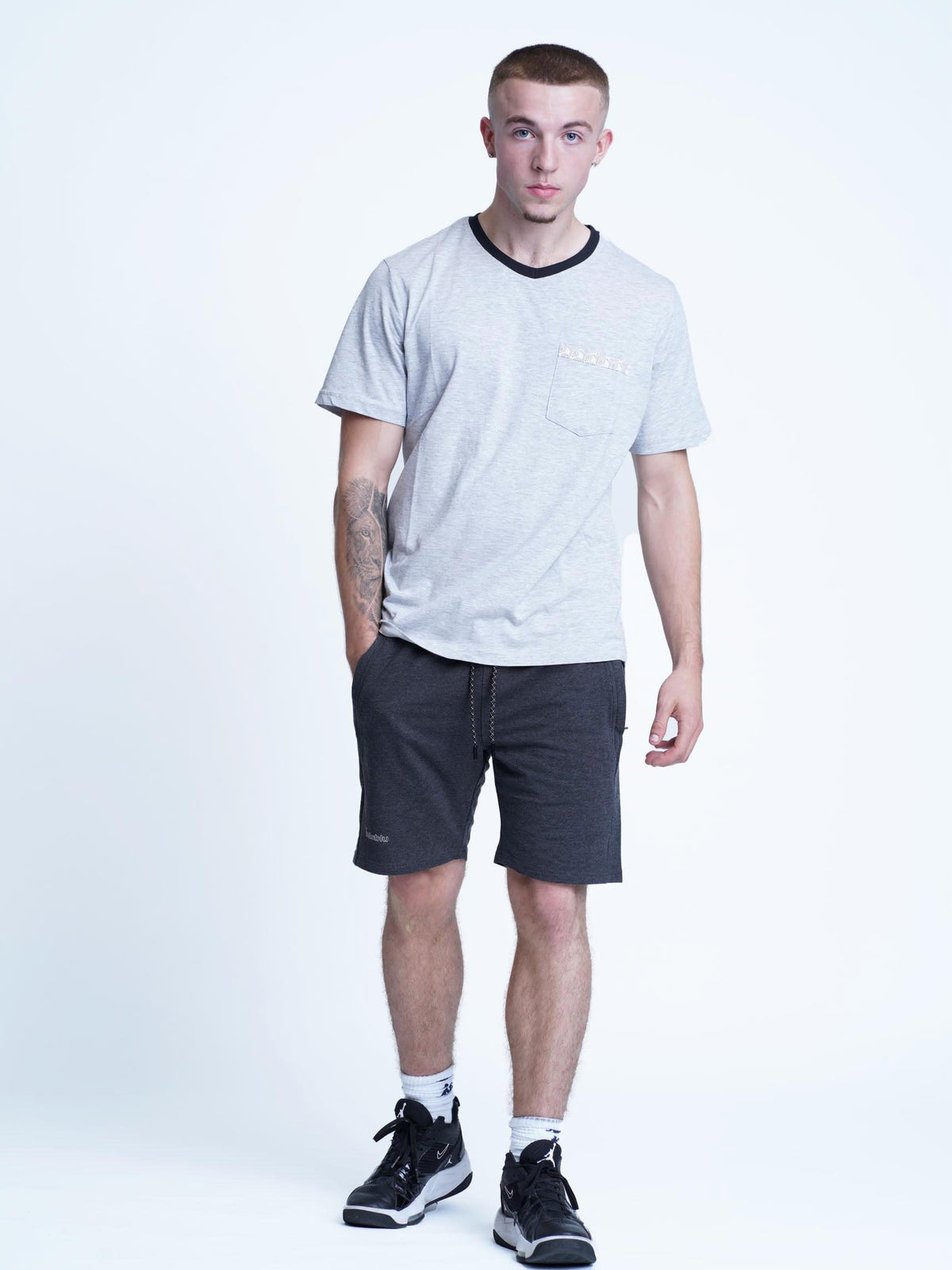 Men Regular Fit T-shirt With Chest Pocket - inteblu