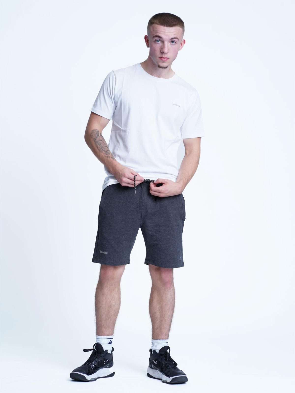 Round Neck T-Shirt Regular fit - inteblu