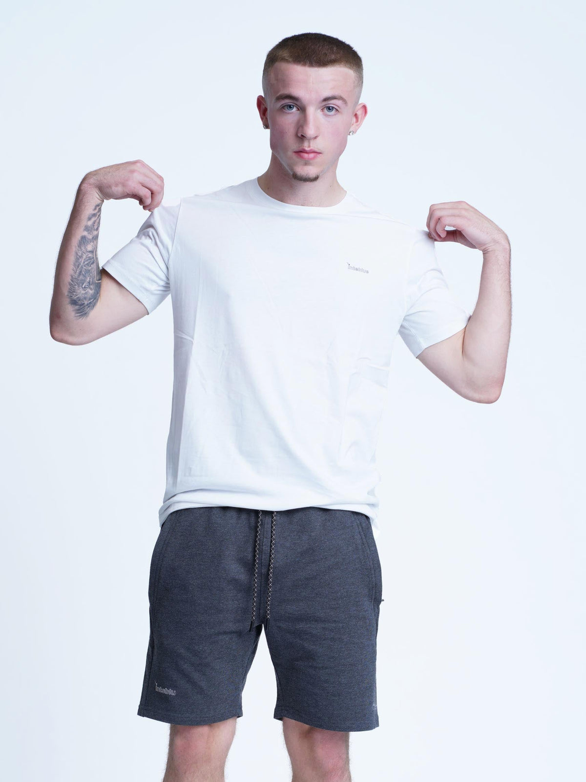 Round Neck T-Shirt Regular fit - inteblu