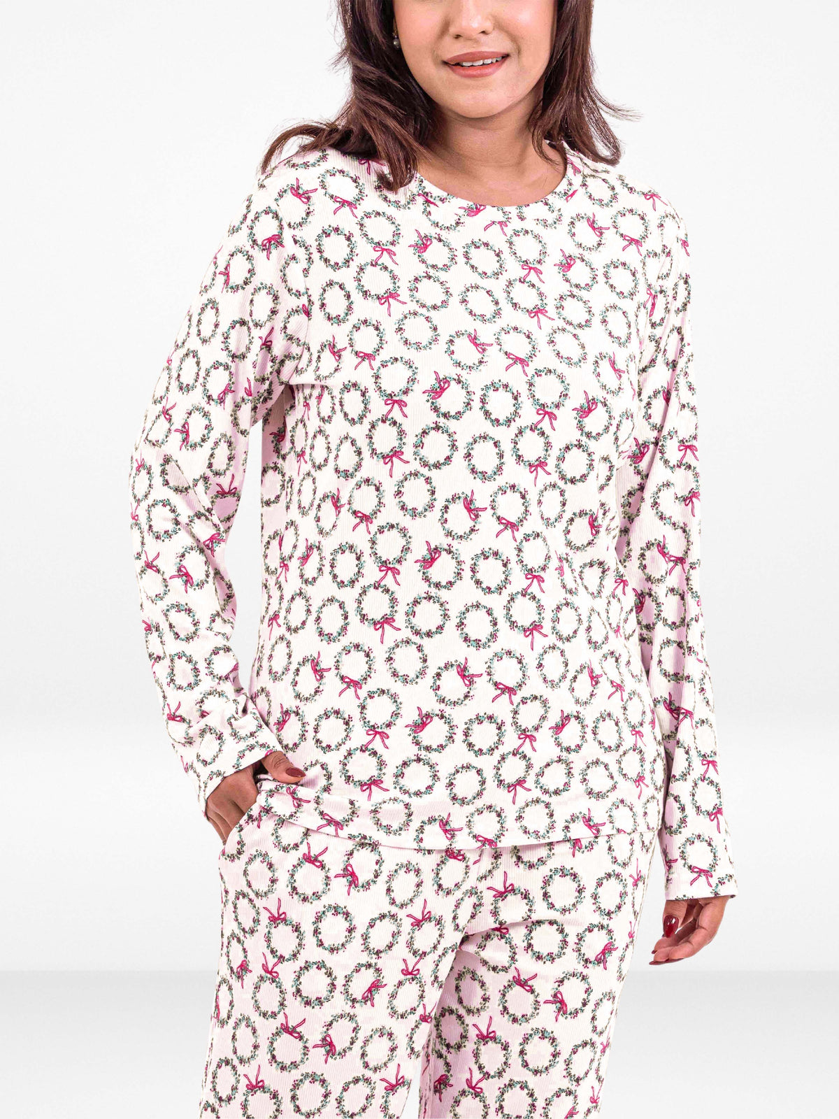 Women’s Crew Neck Collar Sleepwear Set – Long- Sleeve All Over Print Pajama Top &amp; Shorts | Soft, Lightweight &amp; Comfortable Nightwear