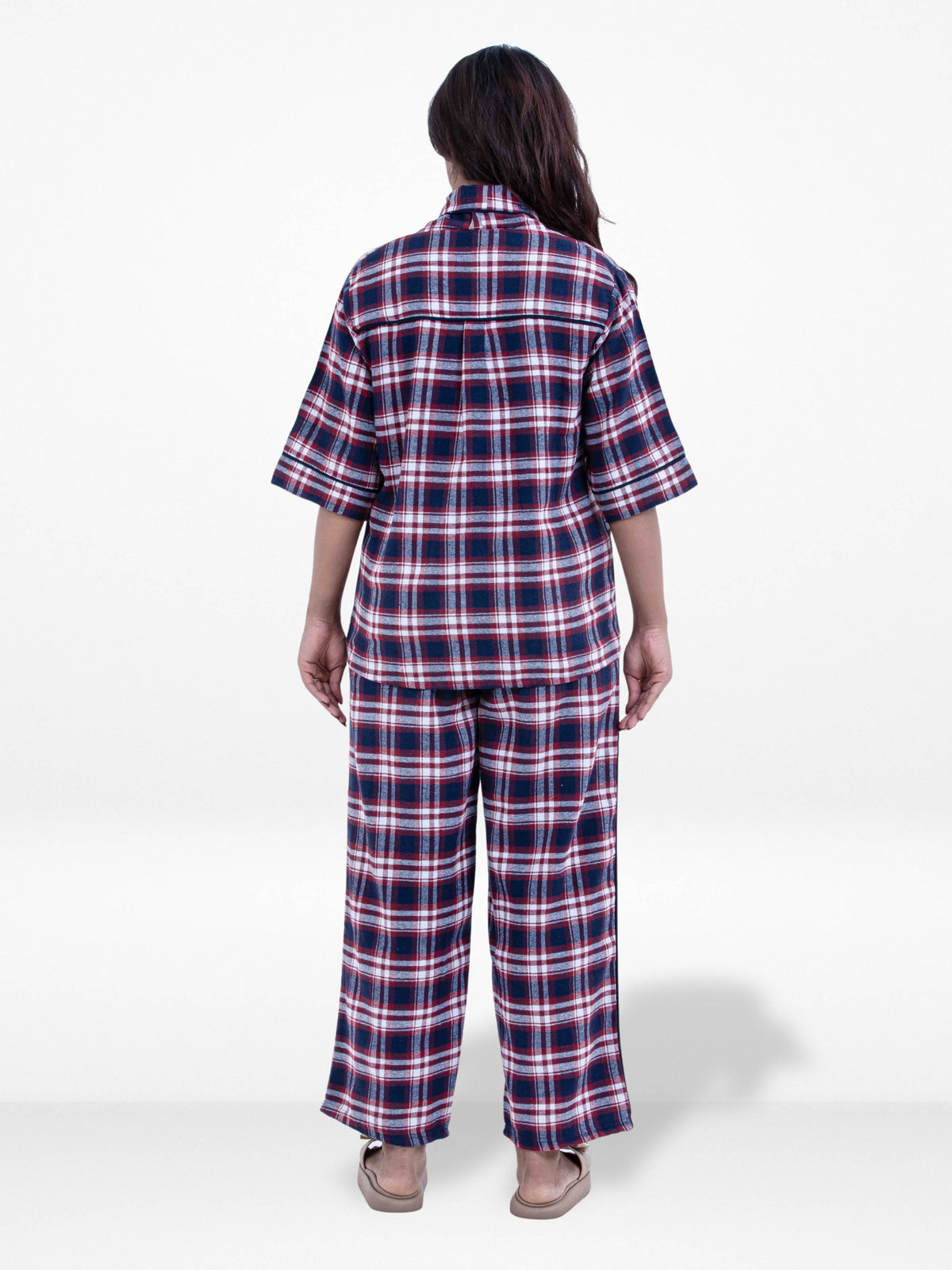 WomenClassic Button-Down Pajama Set Soft FlannelFabric Sleepwear | Three-Quarter Sleeves, Notch Collar Top & Full-Length Pants | Cozy Loungewear for Night & Home Pyjama Set Brown Check