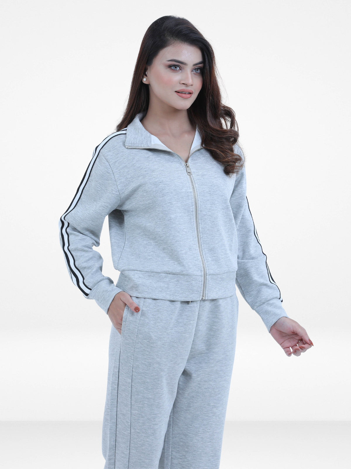 Women’s Zip-Through Jacket – High Collar, Regular Fit Long Sleeve Outerwear for Effortless Style & Comfort