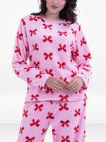 Women’s Pink Bows All overPrinted Pyjama Set – Long Sleeve Top & Pants, Soft Comfortable 2-Piece Sleepwear Nightwear for Cozy Winter Nights