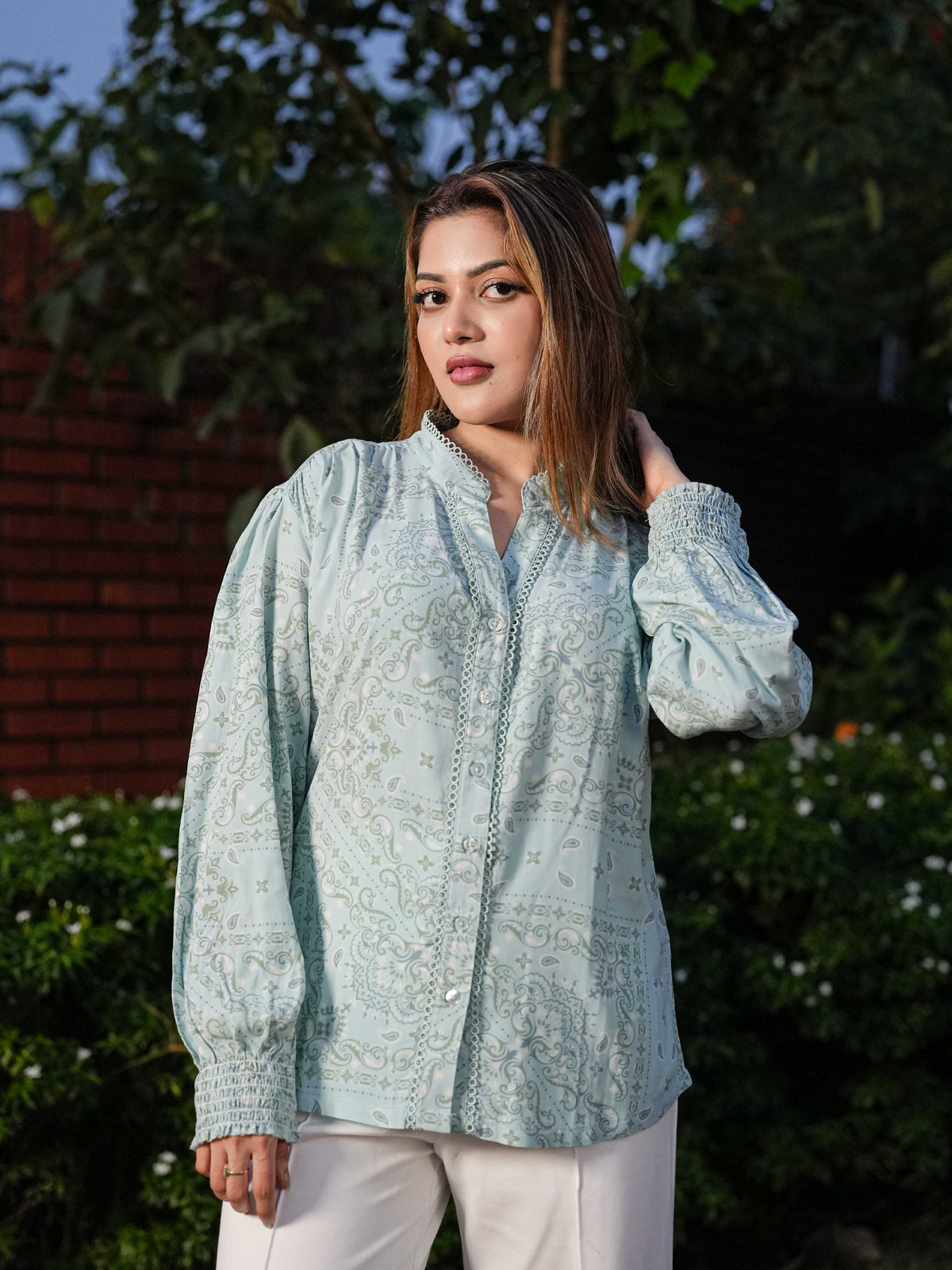 Women’s Floral Printed Lace-trimmed PlacketTops – Lightweight for Office & Everyday Style