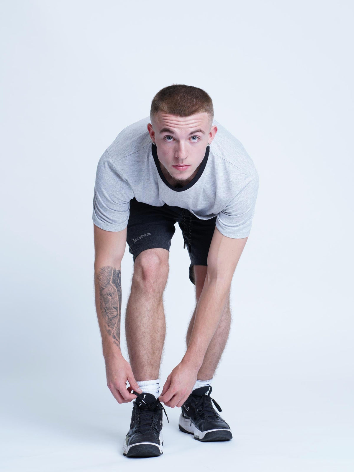 Men Regular Fit T-shirt With Chest Pocket - inteblu