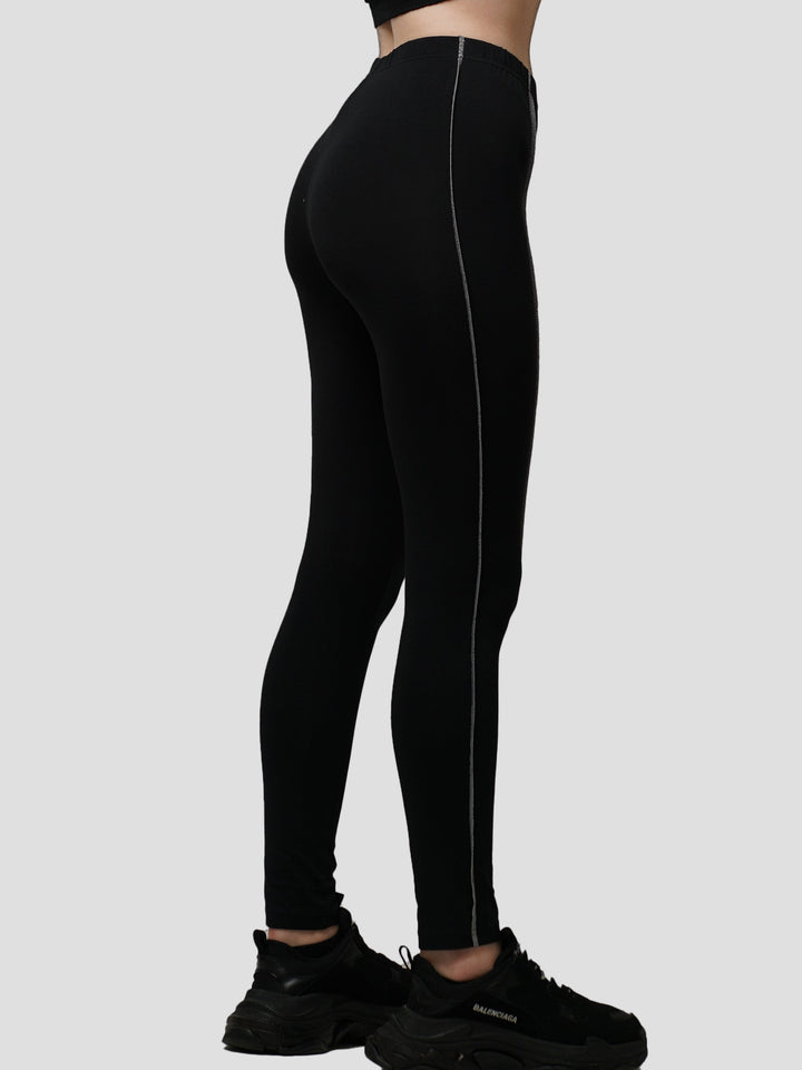 Women Contrast stitching leggings & casual outfits. - inteblu